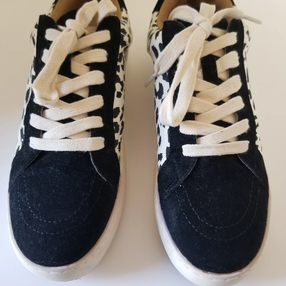 White Raven Women's Black Cheetah Sneakers. Size 7.5 - Picture 6 of 8